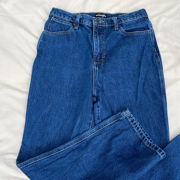 Wrangler Jeans - Picture 2 of 4
